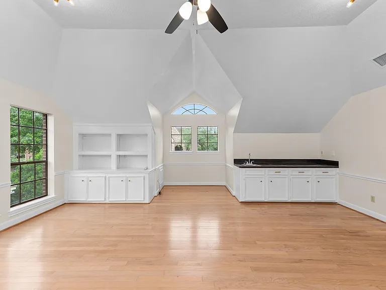 17402 Wilton Park Ct — Photo 34
