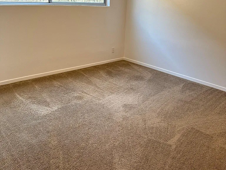 1523 Harvard St #2 — Photo 8