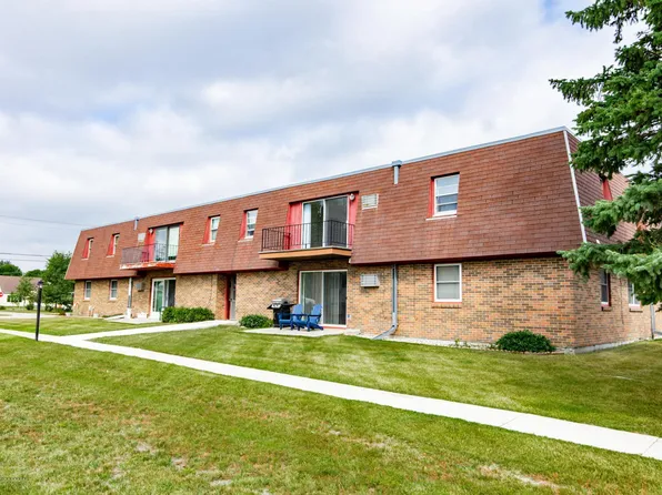 131 8th Ave SE APT 7, Mayville, ND 58257
