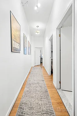 Rented by (Legacy) Elegran | media 3