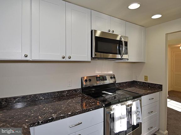 2nd image of 4216 35th St S Unit B1