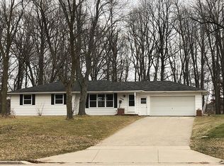 2469 S Huron Rd, Green Bay, WI 54311