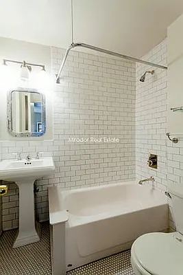 Rented by Mirador Real Estate | media 10