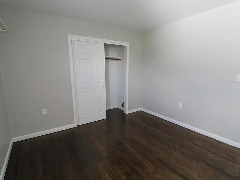 91 Cloverdale Rd #2 — Photo 9