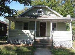 1122 Pine St, Kewanee, IL 61443