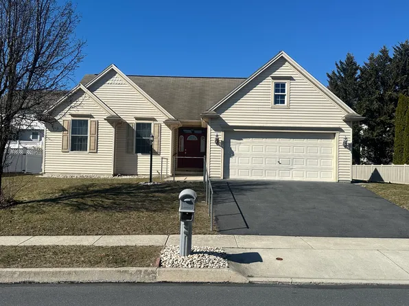 1513 Inverness Dr, Mechanicsburg, PA 17050