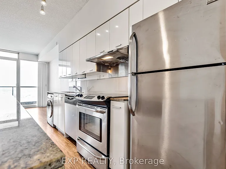29 Singer Ct #2508 — Photo 9