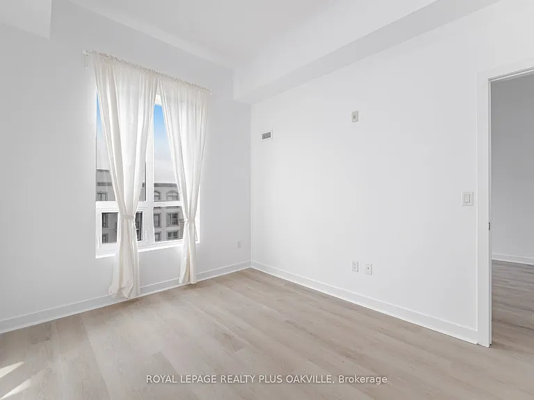 2486 Old Bronte Rd #804 — Photo 21