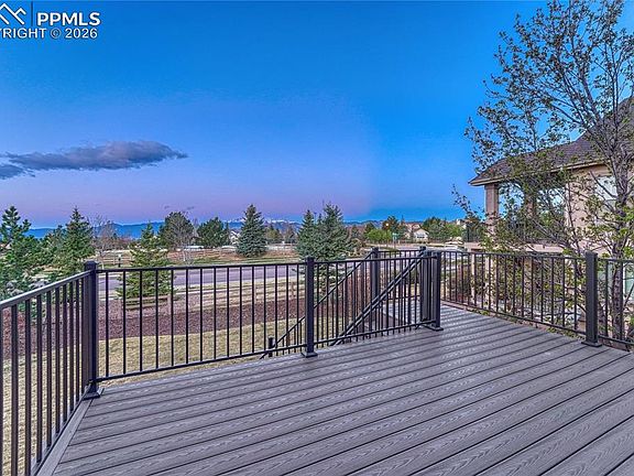 3rd image of 2413 Cinnabar Rd