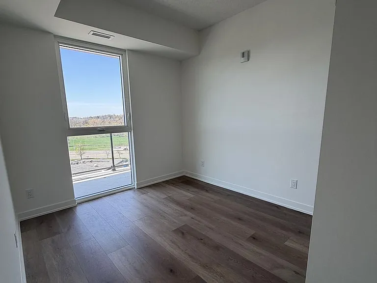 33 Erie Ave #1013 — Photo 11