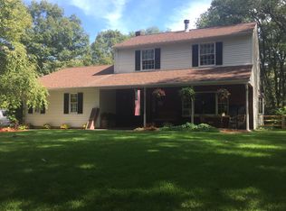 29 Mountain Lakes Dr, Wanaque, NJ 07465