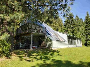 10824 S Harvard Rd, Rockford, WA 99030