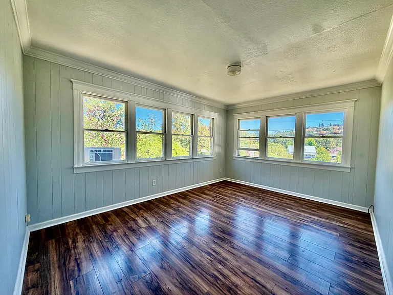 1392 Bush St #2 — Photo 4
