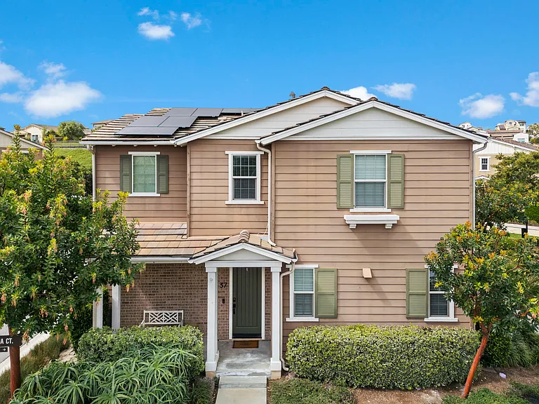 37 Majeza Ct — Photo 1