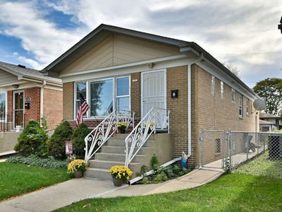 7127 W Summerdale Ave, Chicago, IL, 60656