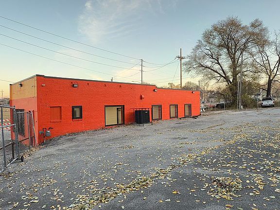 2nd image of 1103 State Ave