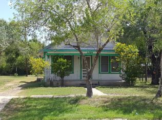 1124 S Texas Ave, Mercedes, TX 78570