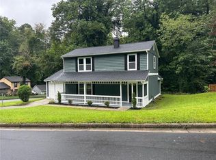 801 Hemingway Rd, Stone Mountain, GA 30088