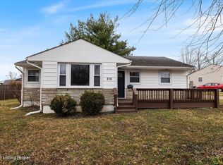 218 Granvil Dr, Louisville, KY 40218