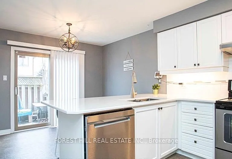 1478 Adelaide St N #23 — Photo 9