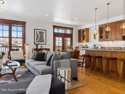 524 Lower Snow King Loop APT 241, Jackson, WY, 83001