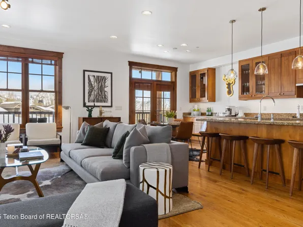 524 Lower Snow King Loop APT 241, Jackson, WY 83001