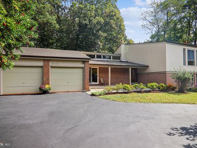 8805 Hidden Hill Ln, Rockville, MD, 20854