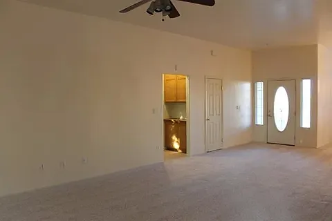 1301 Scarlet Oak Dr — Photo 5