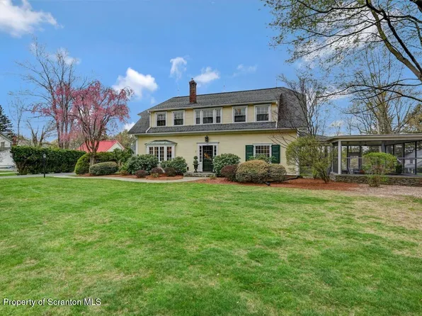 331 Glenburn Rd, Clarks Green, PA 18411