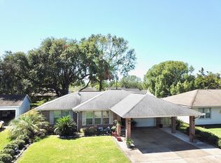 3145 Maple Ave, Groves, TX 77619