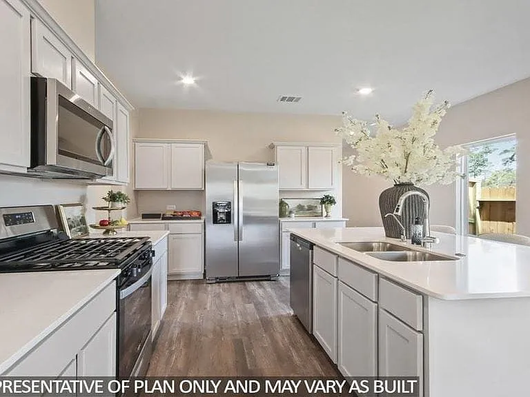 559 Belle Springs Ln — Photo 10
