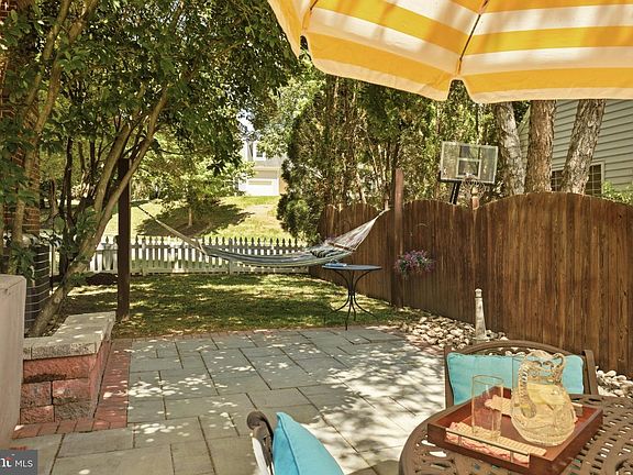 5th image of 19907 Waxmyrtle Way