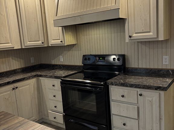 2nd image of 2271 Beaver Dam Rd