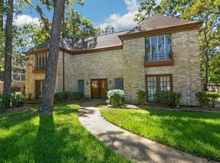 17311 Majestic Forest Dr, Spring, TX 77379