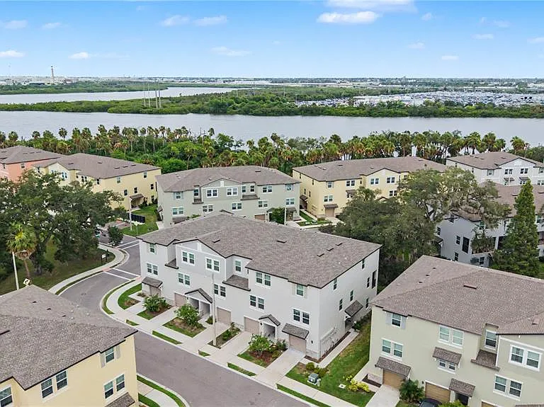4607 Tuscan Loon Dr — Photo 44