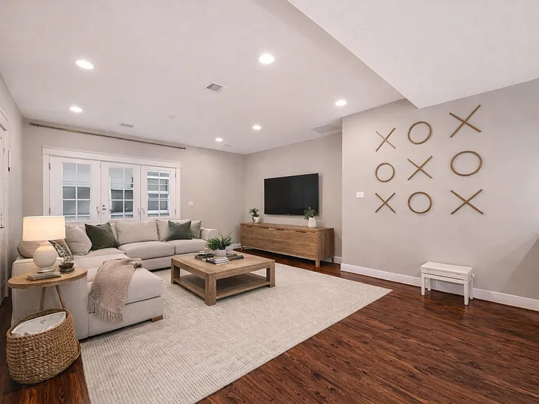 1510 Crockett St #B — Photo 6
