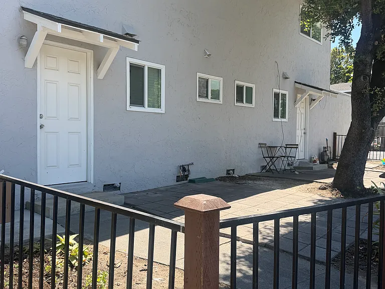 fenced small side yard