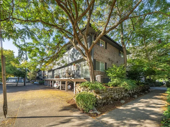1830 NE Wasco St #7, Portland, OR 97232