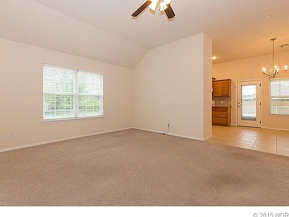 4th image of 600 N Ross St