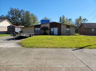 1501 Brandy Ln, Orange, TX 77632