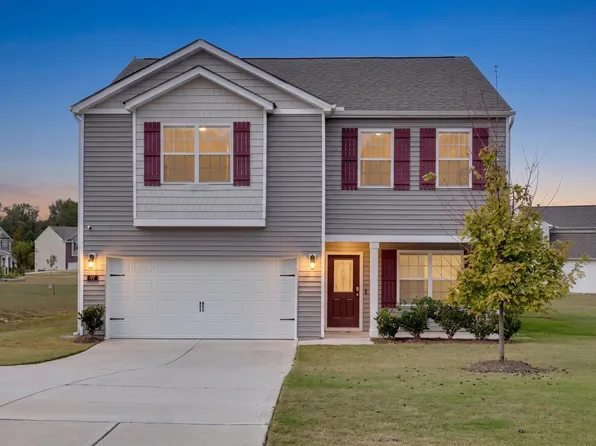 97 Long Meadow Ln, Fuquay Varina, NC 27526