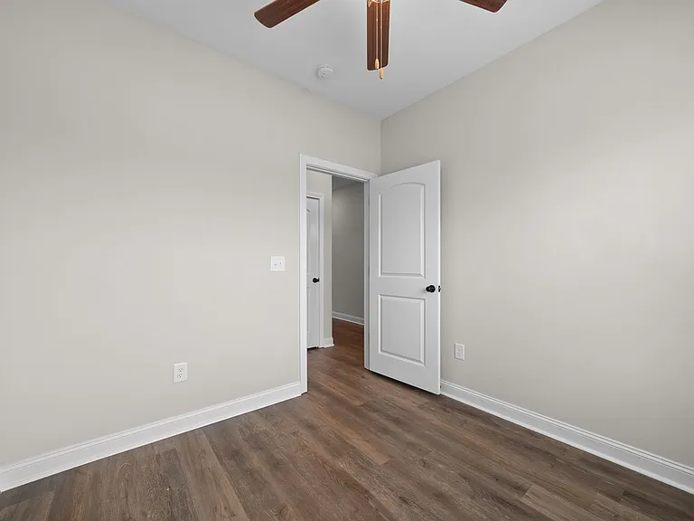 668 Crestone Ct — Photo 14