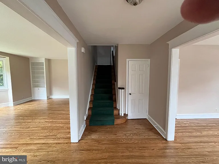 27 Bysher Ave — Photo 4