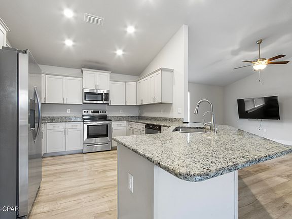 4th image of 11528 Poston Rd