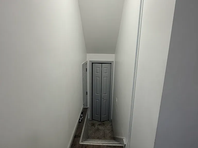 28 E 32nd St #2 — Photo 12