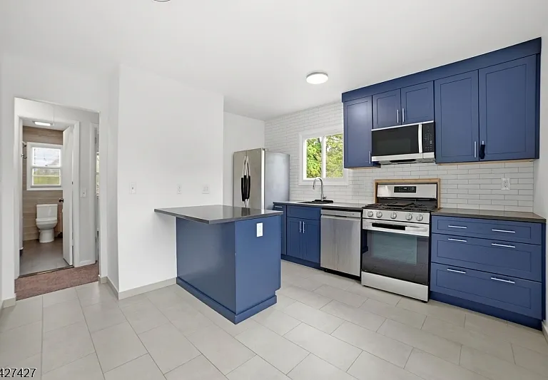 59 Bernards Ave #B — Photo 9