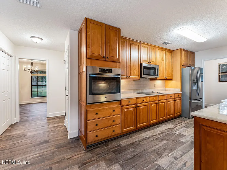 13926 Spanish Marsh Ct — Photo 7