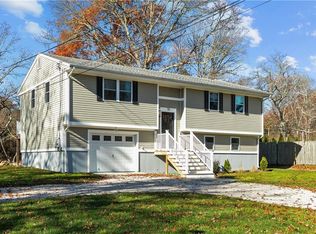 15 Ridgewood Rd, Charlestown, RI 02813