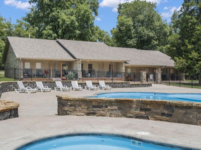 230 Rustic Hickory UNIT B BLDG 3, Branson, MO, 65616