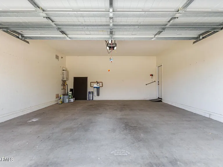 10847 W Avenida Del Rey — Photo 27